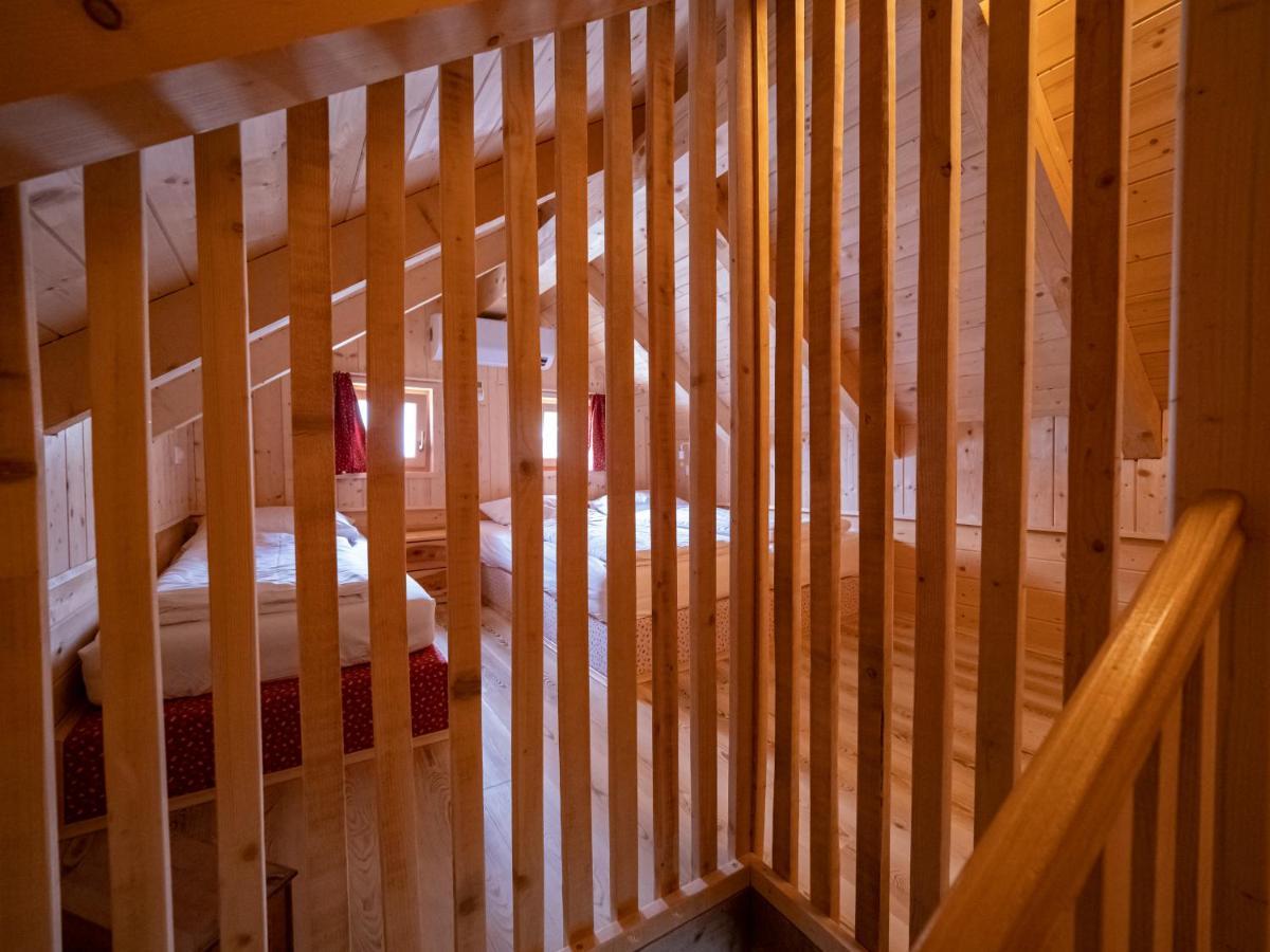 Chalet Sejalec レスツェ エクステリア 写真